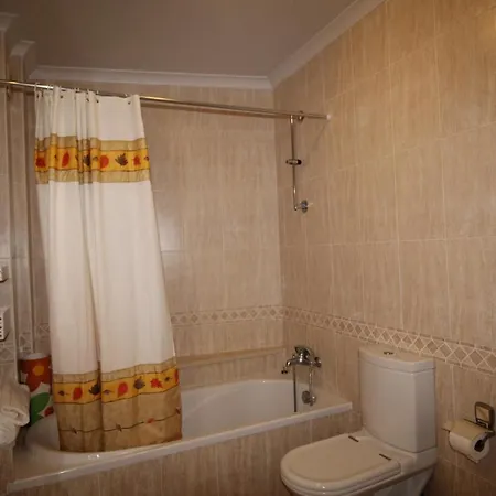 アパート T1 Da Rocha D Quixote A ポルティマン